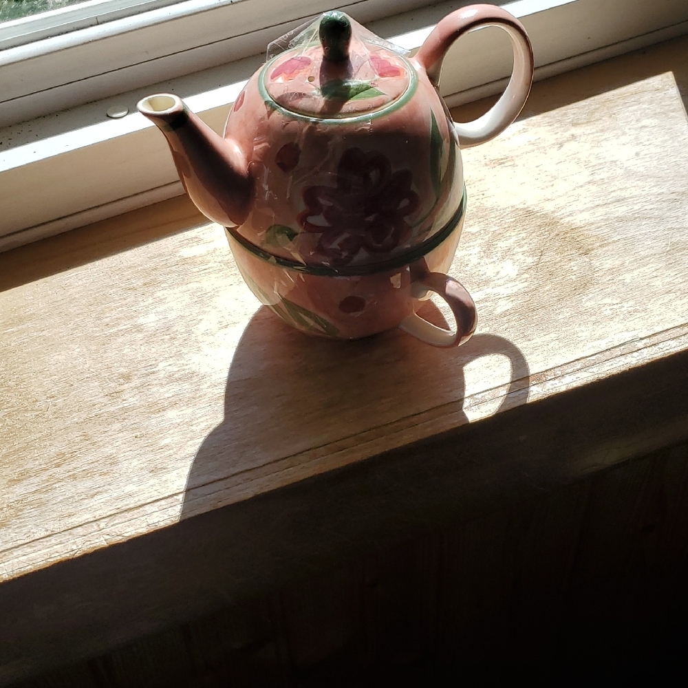 April Cornell Pink and Green Floral Teapot - Picture 2 of 5